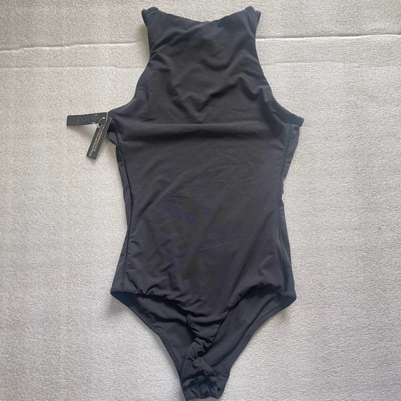 Skims Fits Everybody High Neck Onyx Black Bodysuit Size XXS NWT - Picture 4 of 7